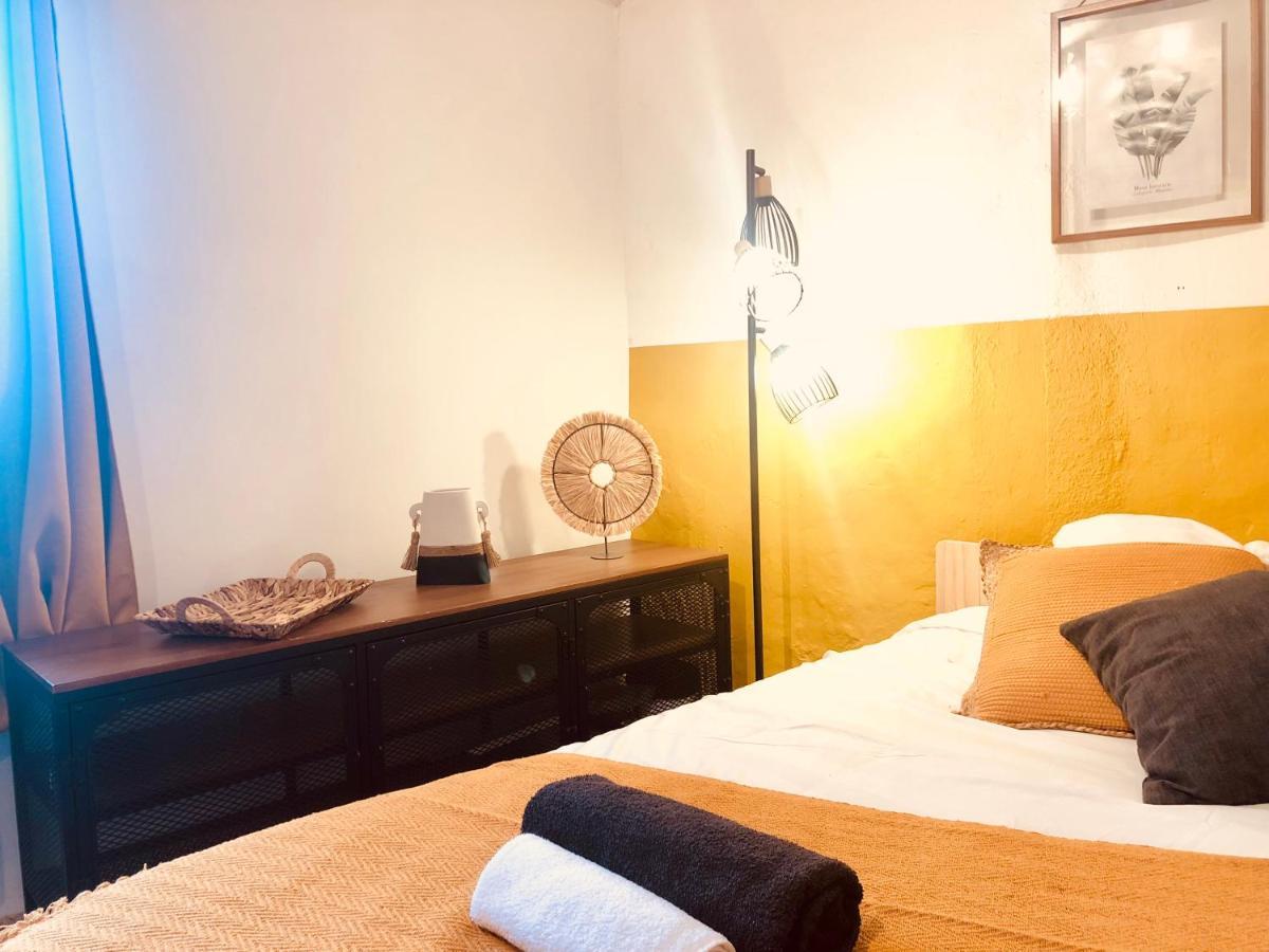 Apartament Casa Amarilla Avec Exterieur Nîmes Zewnętrze zdjęcie